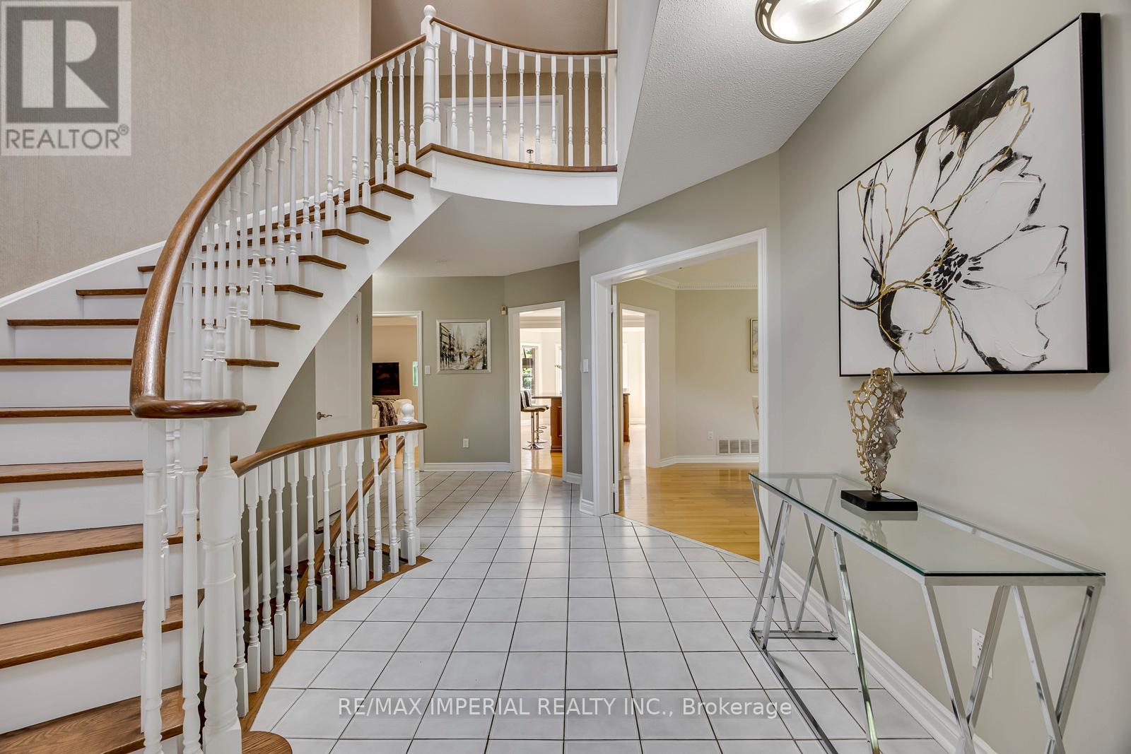 5859 Riverside Place, Mississauga, Ontario  L5M 4X1 - Photo 12 - W13057672