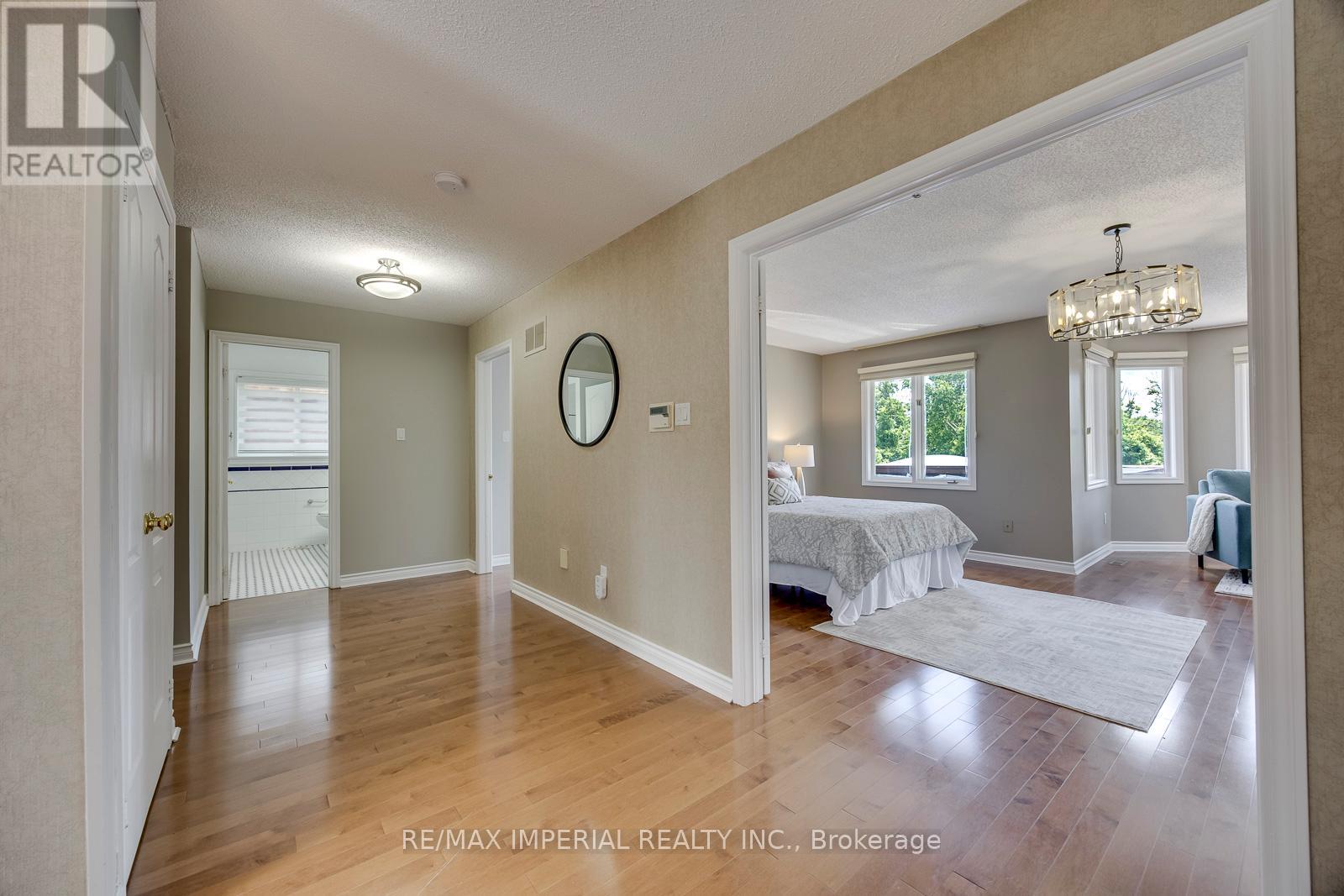 5859 Riverside Place, Mississauga, Ontario  L5M 4X1 - Photo 28 - W13057672