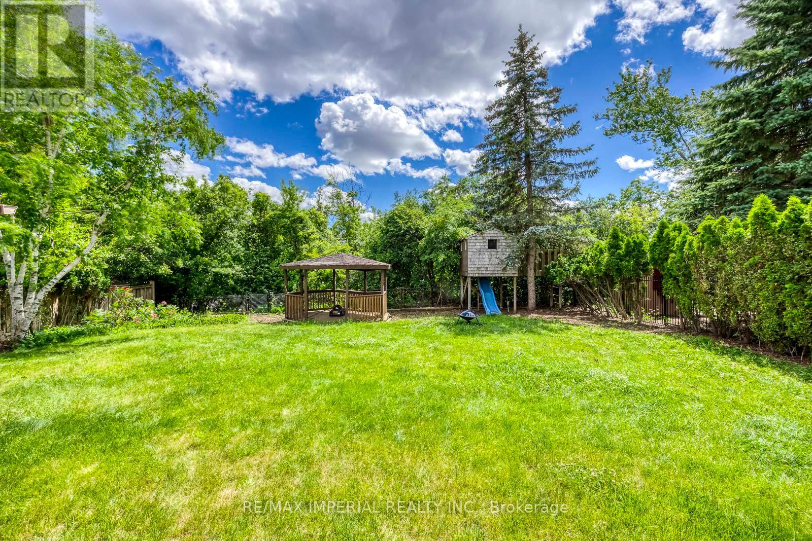 5859 Riverside Place, Mississauga, Ontario  L5M 4X1 - Photo 44 - W13057672