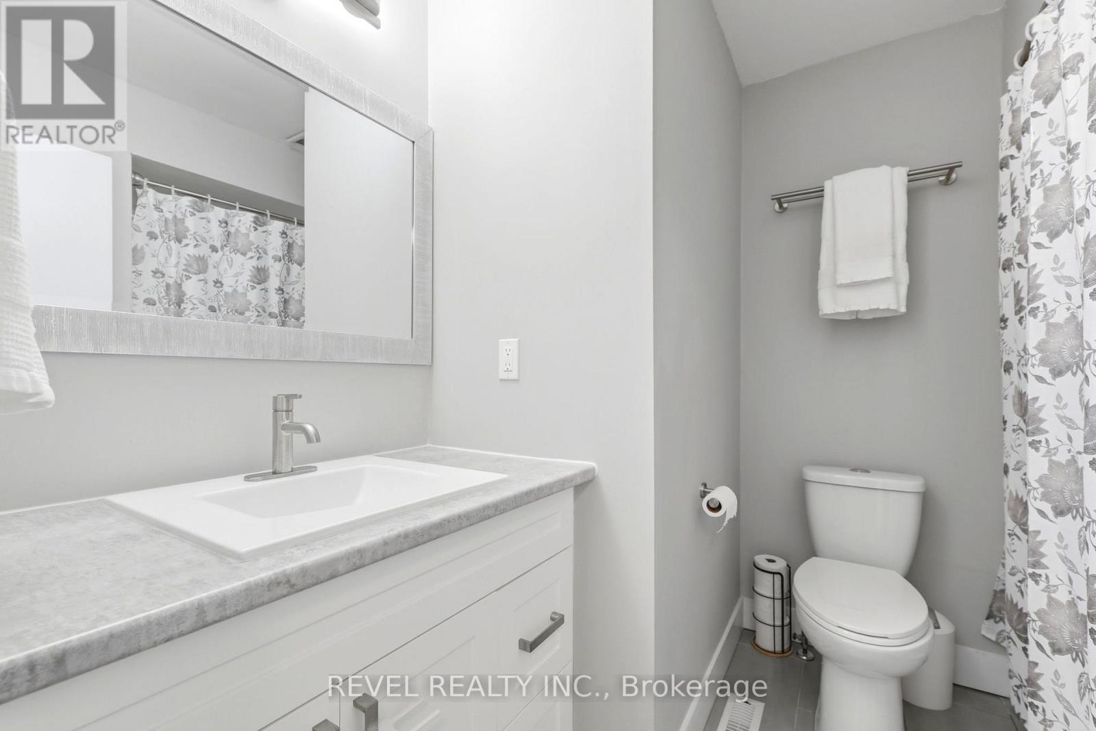 2 - 669 Osgoode Drive, London South, Ontario  N6E 2C7 - Photo 22 - X13469060