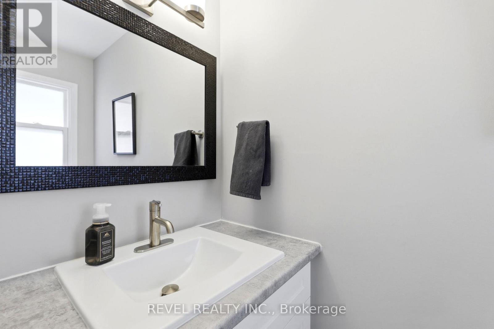 2 - 669 Osgoode Drive, London South, Ontario  N6E 2C7 - Photo 33 - X13469060