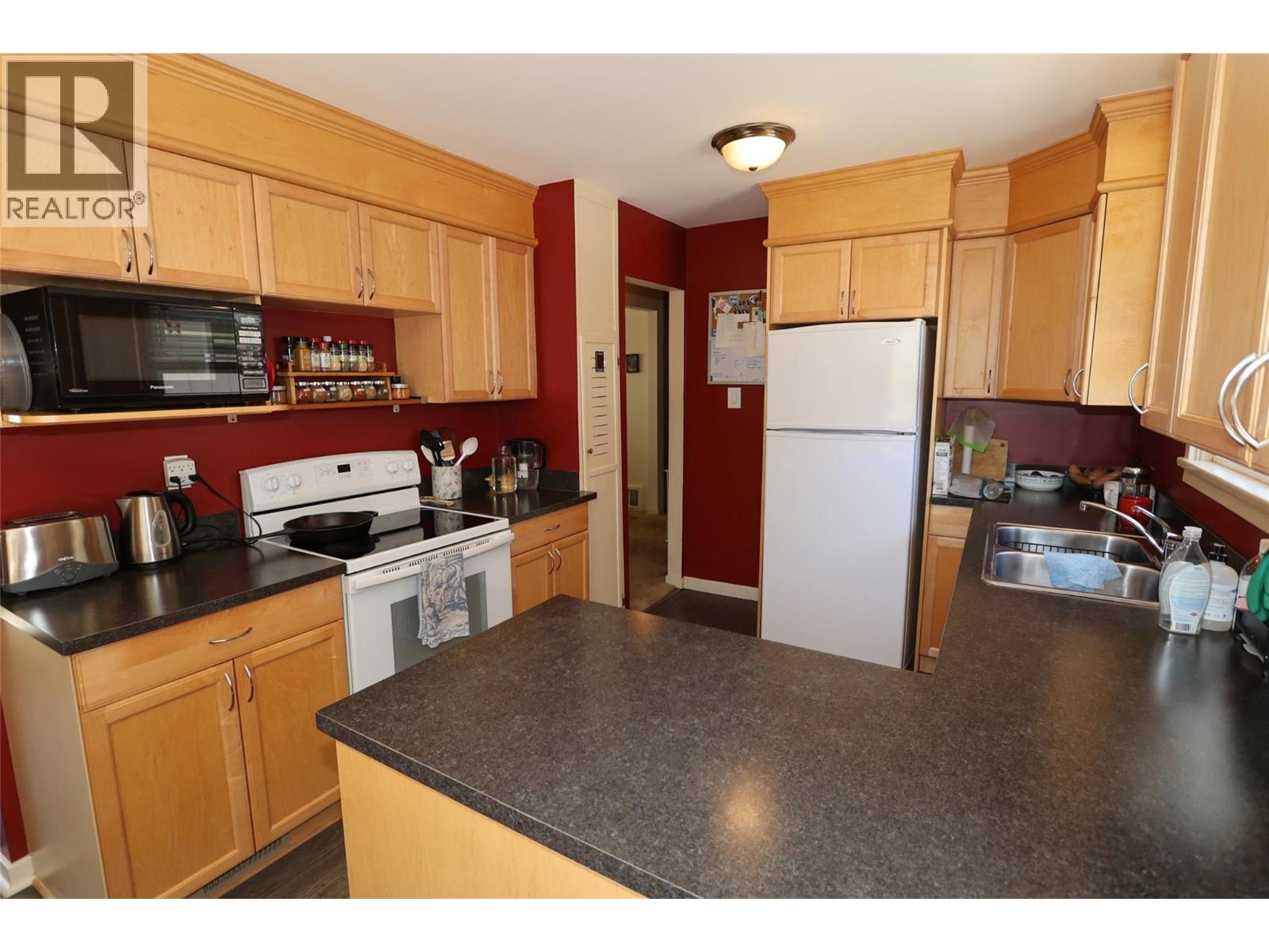 266 Dalgren Street, Kimberley, British Columbia  V1A 1J5 - Photo 13 - 10391577