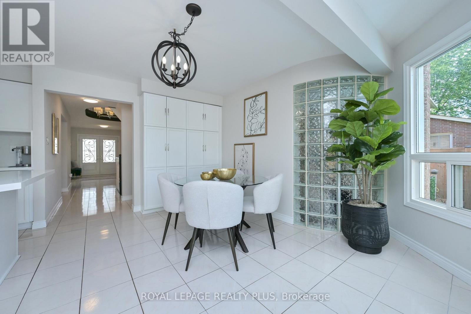 6993 Danton Promenade, Mississauga, Ontario  L5N 5A1 - Photo 12 - W13460766