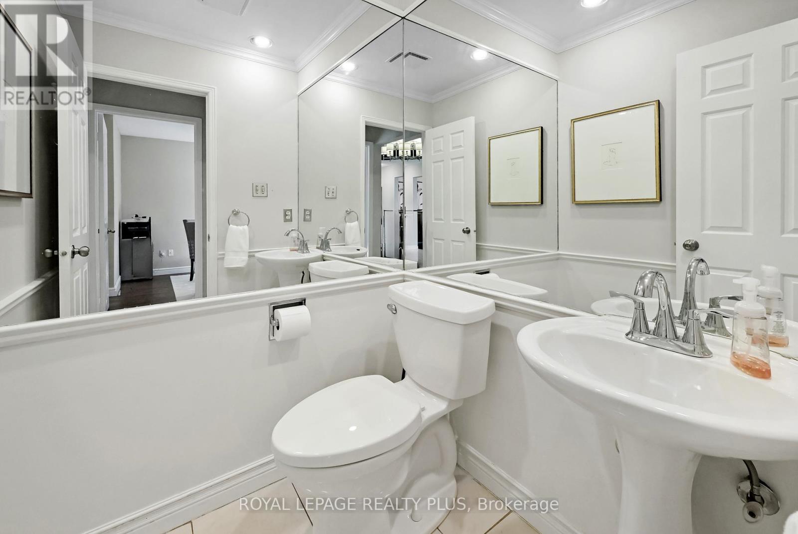 6993 Danton Promenade, Mississauga, Ontario  L5N 5A1 - Photo 22 - W13460766
