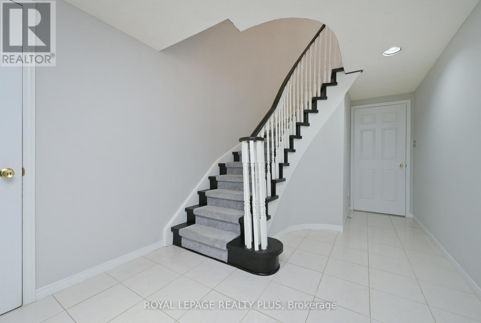 6993 Danton Promenade, Mississauga, Ontario  L5N 5A1 - Photo 34 - W13460766