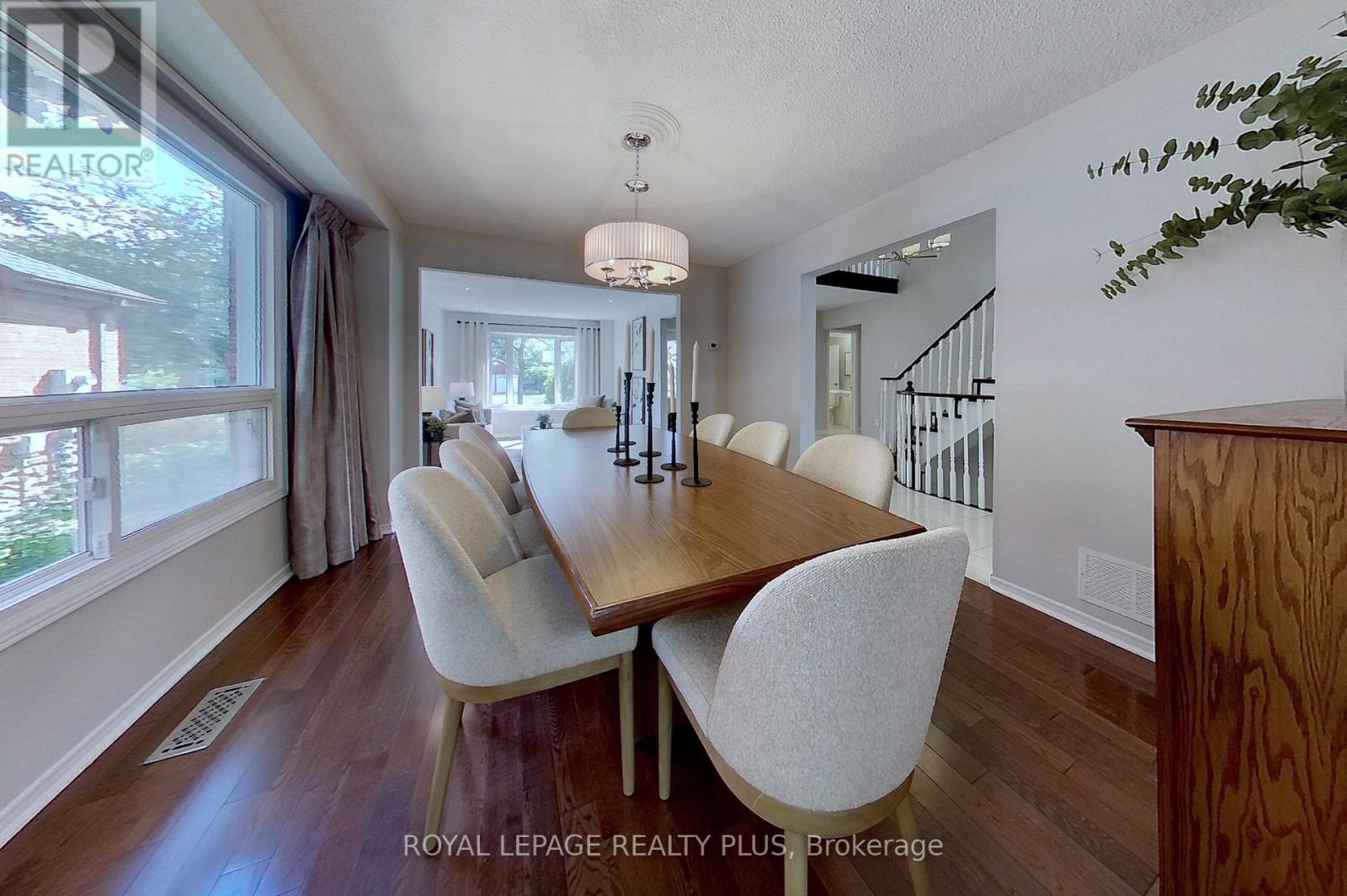 6993 Danton Promenade, Mississauga, Ontario  L5N 5A1 - Photo 8 - W13460766