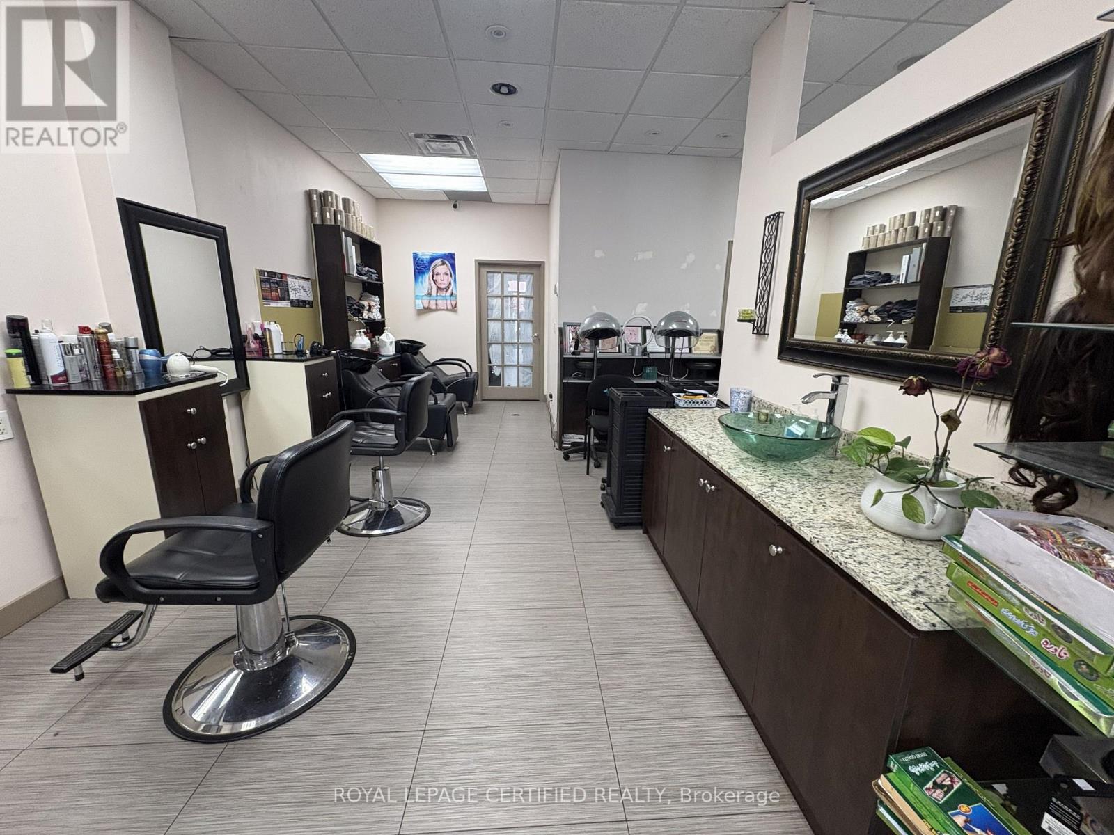 Unit 4 - Part A - 925 Main Street E, Milton, Ontario L9T 4H8 - Photo 4 - W13468998