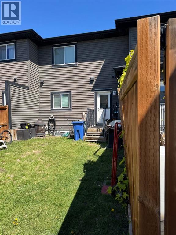23 Belgian Link, Cochrane, Alberta  T4C 0M3 - Photo 5 - A2303290