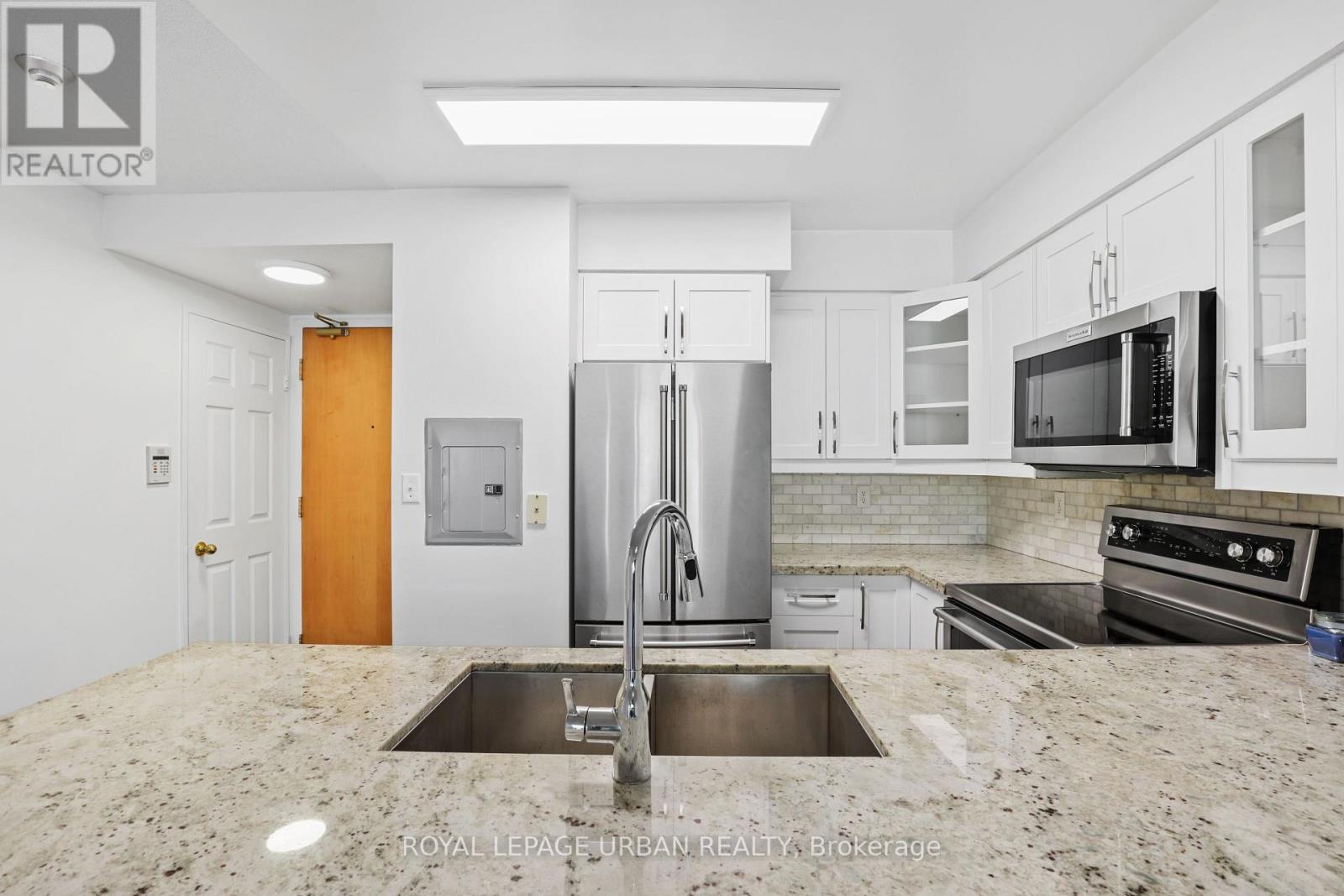 506 - 43 Eglinton Avenue E, Toronto, Ontario  M4P 1A2 - Photo 10 - C13463516