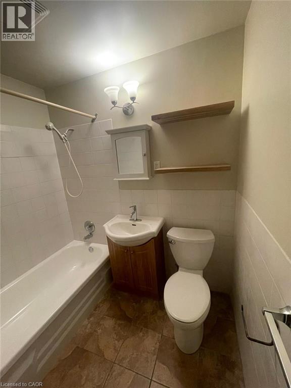 81 Kenwood Drive Unit# 6, Kitchener, Ontario  N2B 3H3 - Photo 18 - 40841648