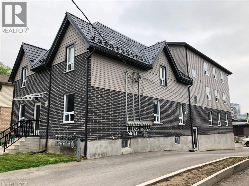 133 N Wellington Street N Unit# 11, Kitchener, Ontario  N2H 5J9 - Photo 1 - 40841639