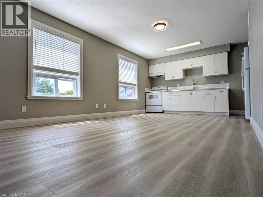 133 N Wellington Street N Unit# 11, Kitchener, Ontario  N2H 5J9 - Photo 5 - 40841639