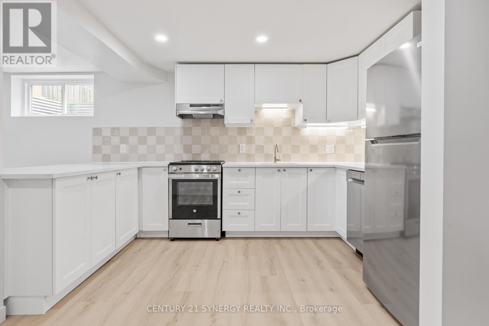 C - 93c Tarquin Crescent, Ottawa, Ontario K2H 8J7 - Photo 6 - X13470926