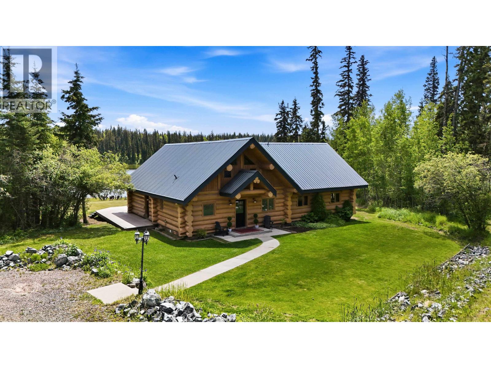 3350 Likely Road, 150 Mile House, British Columbia  V0K 2G0 - Photo 2 - R3137967