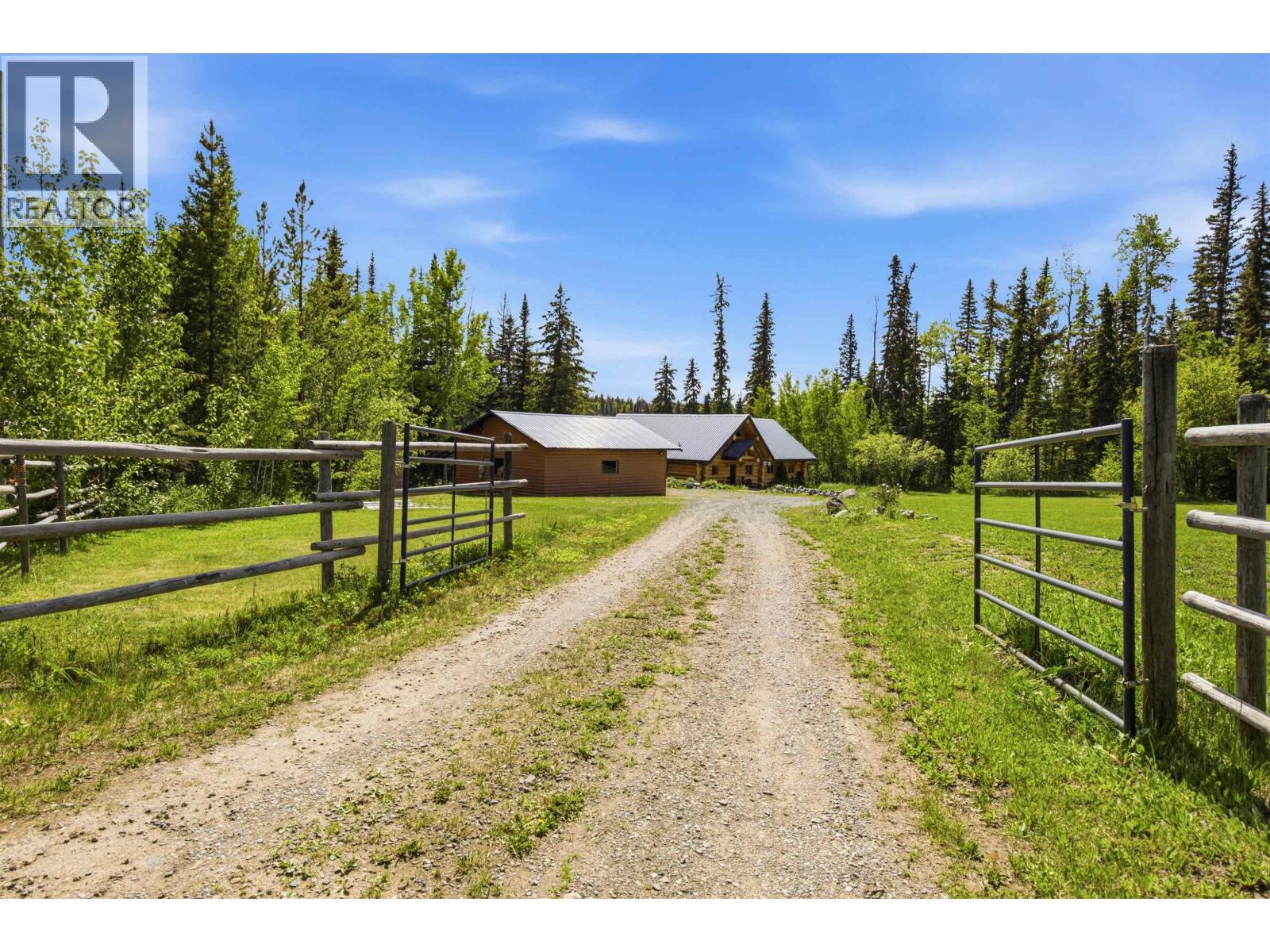 3350 Likely Road, 150 Mile House, British Columbia  V0K 2G0 - Photo 31 - R3137967