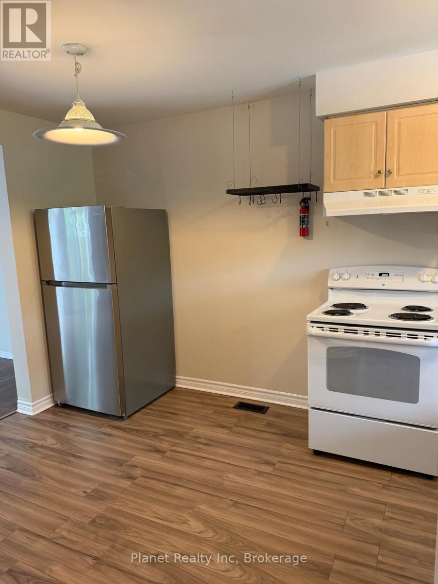 101 - 240 London Road W, Guelph (Downtown), Ontario  N1H 8N8 - Photo 5 - X13470906