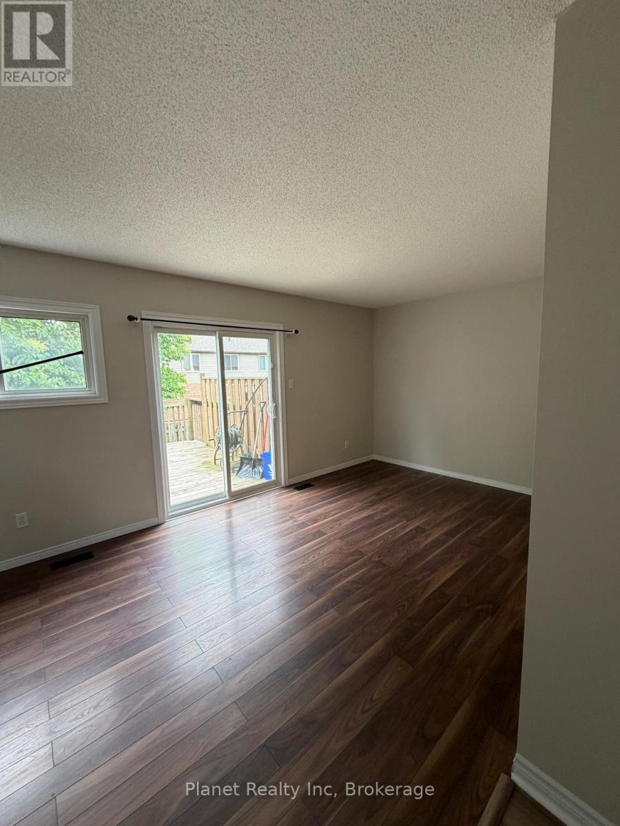 101 - 240 London Road W, Guelph (Downtown), Ontario  N1H 8N8 - Photo 6 - X13470906