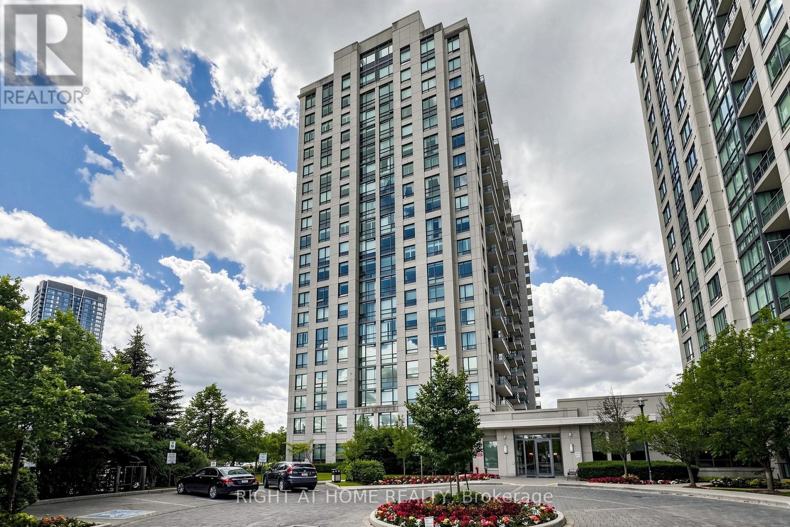 1505 - 88 PROMENADE CIRCLE, Vaughan, Ontario