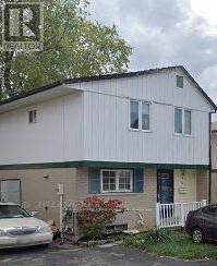 13 GREENHILLS SQUARE, Brampton, Ontario
