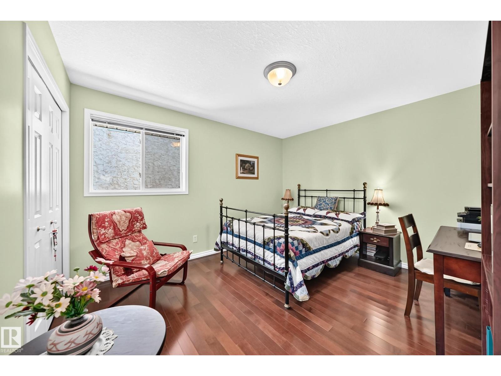 963 Burrows Cr NW, Edmonton, Alberta  T6R 2L2 - Photo 21 - E4494902