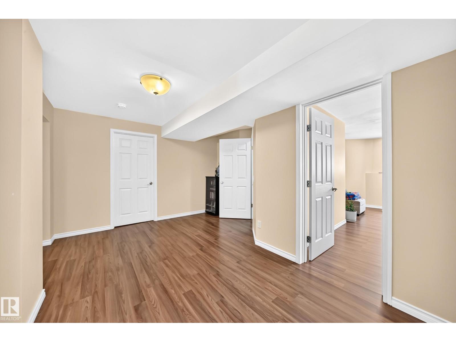 963 Burrows Cr NW, Edmonton, Alberta  T6R 2L2 - Photo 32 - E4494902