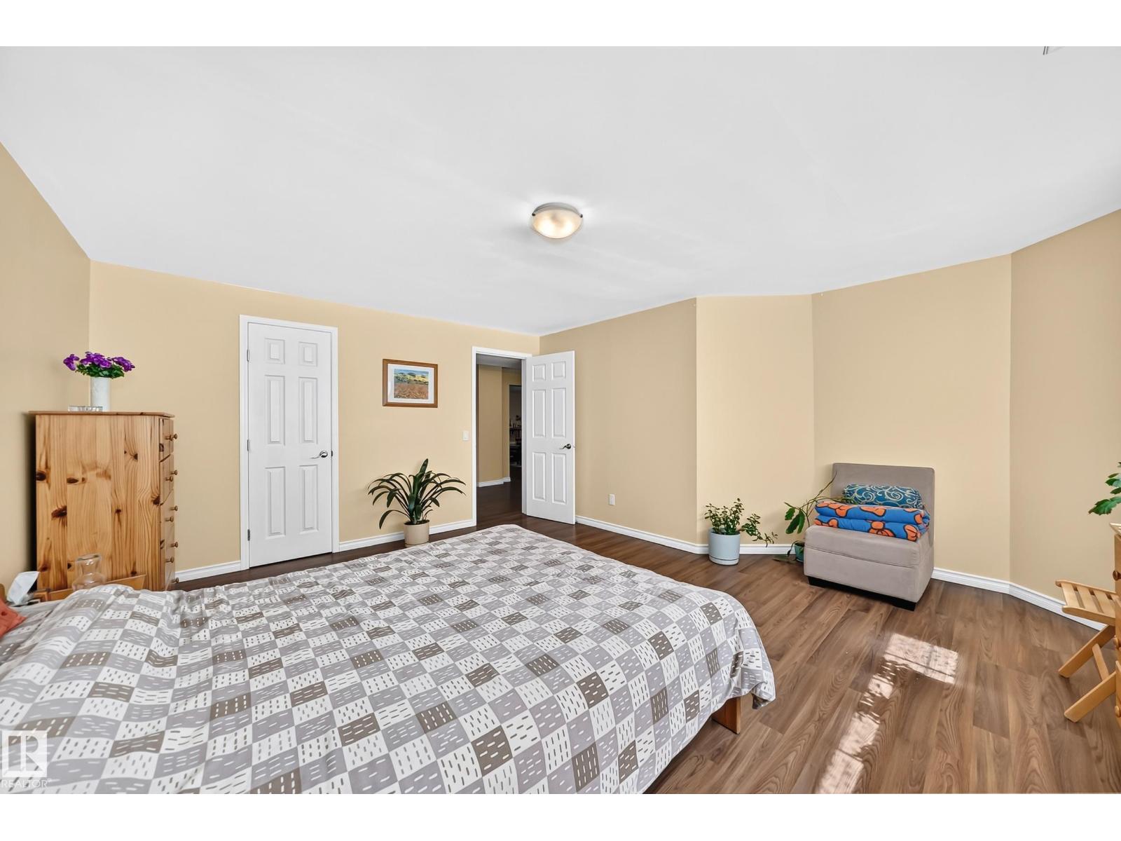 963 Burrows Cr NW, Edmonton, Alberta  T6R 2L2 - Photo 38 - E4494902