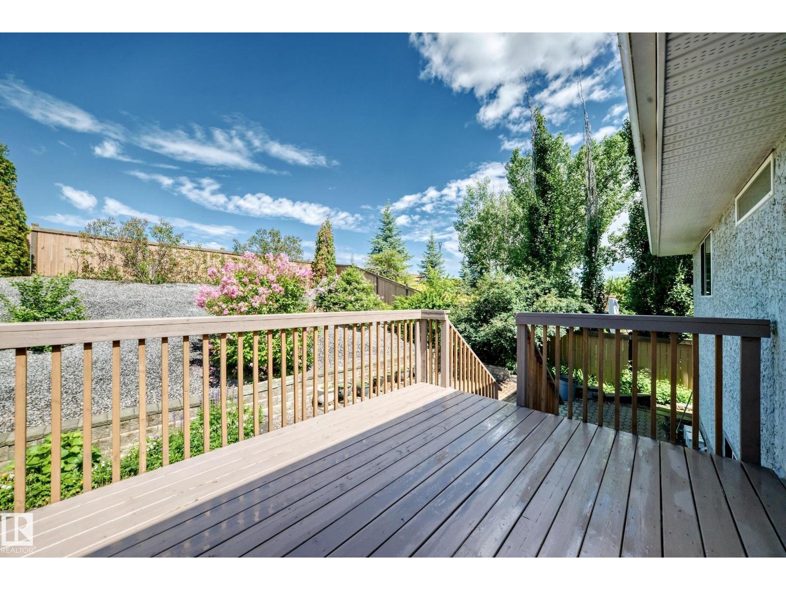 963 Burrows Cr NW, Edmonton, Alberta  T6R 2L2 - Photo 45 - E4494902