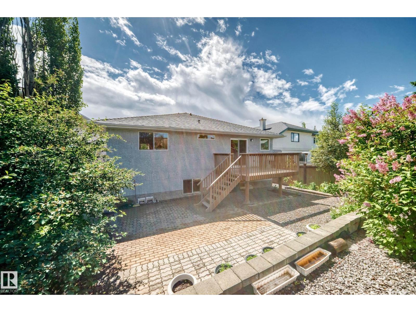 963 Burrows Cr NW, Edmonton, Alberta  T6R 2L2 - Photo 50 - E4494902