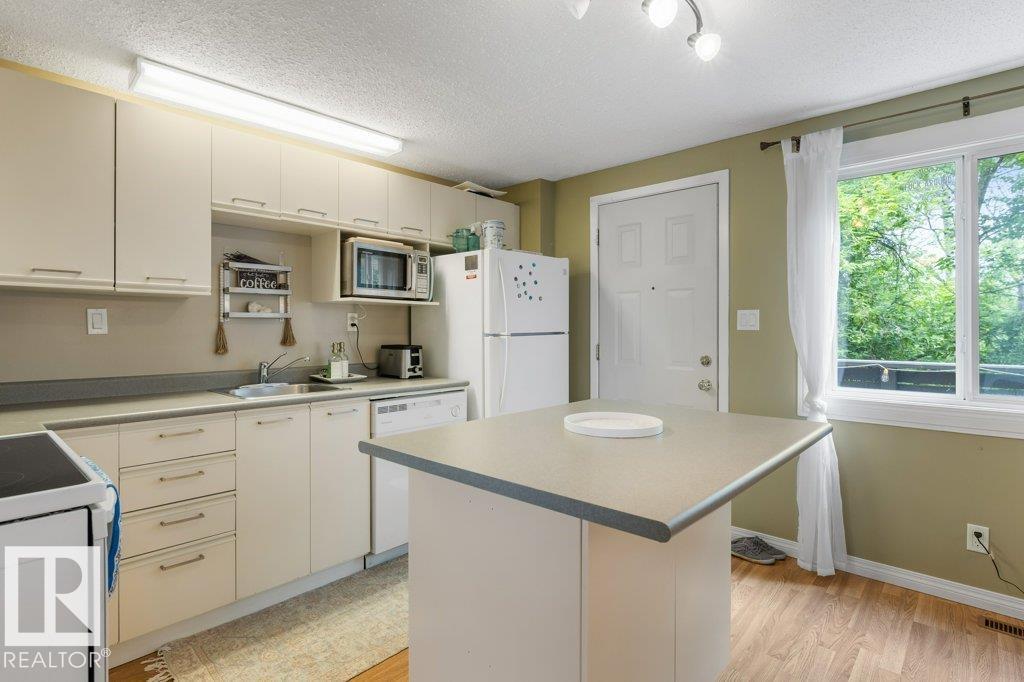 171 Ridgewood, St. Albert, Alberta  T8N 0E9 - Photo 9 - E4494903