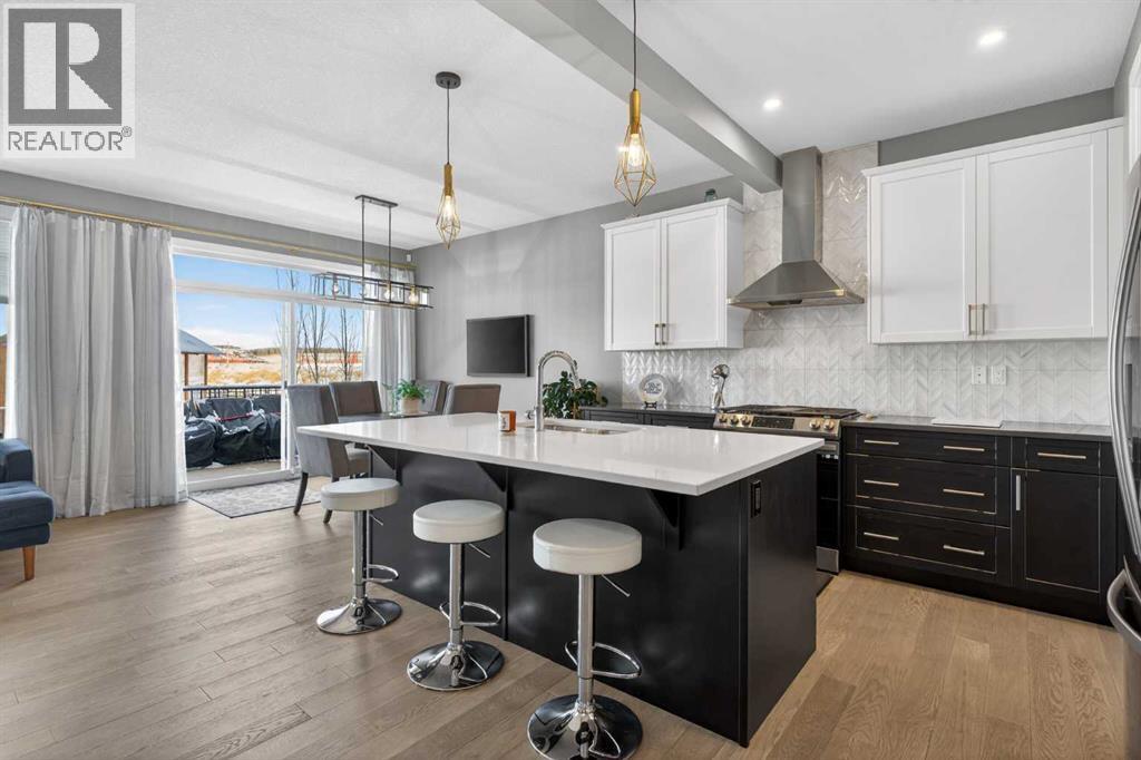 188 Sunrise Common, Cochrane, Alberta  T4C 2R9 - Photo 8 - A2318149