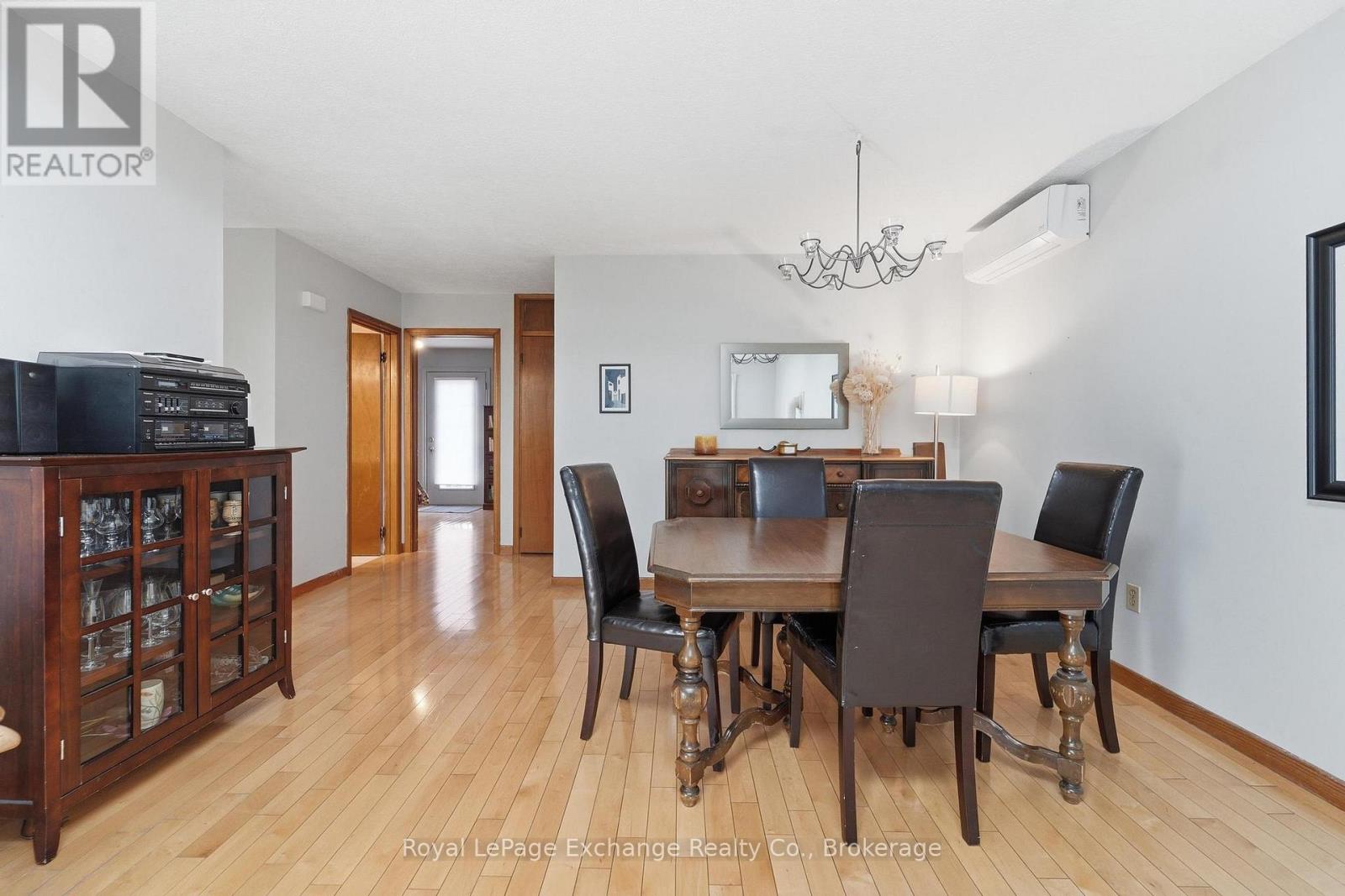 136 Kingsway Street, Kincardine, Ontario  N2Z 1B6 - Photo 6 - X13470822