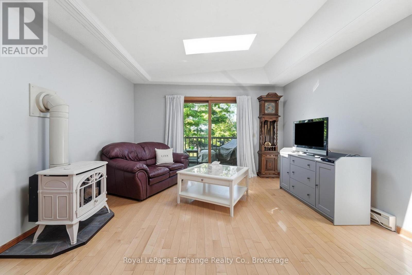 136 Kingsway Street, Kincardine, Ontario  N2Z 1B6 - Photo 7 - X13470822