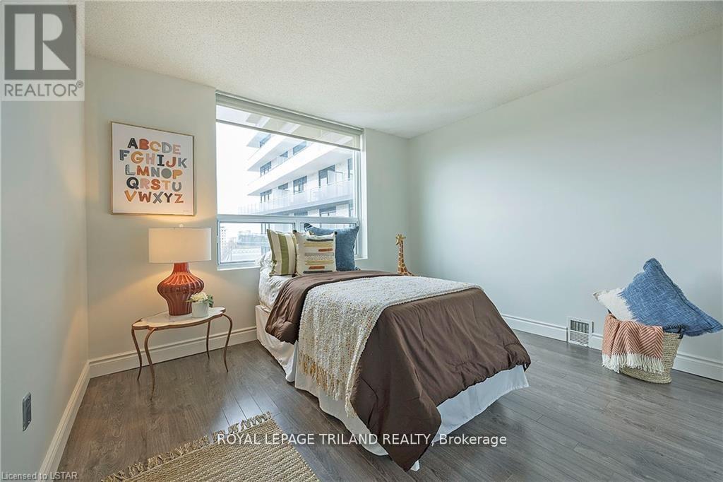 1205 - 155 Kent Street, London East, Ontario  N6A 5N7 - Photo 11 - X13470956