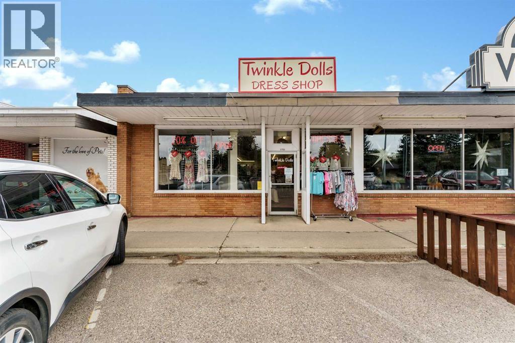 1765 Dunmore Road SE, Medicine Hat, Alberta T1A 1Z8 - Photo 1 - A2322909