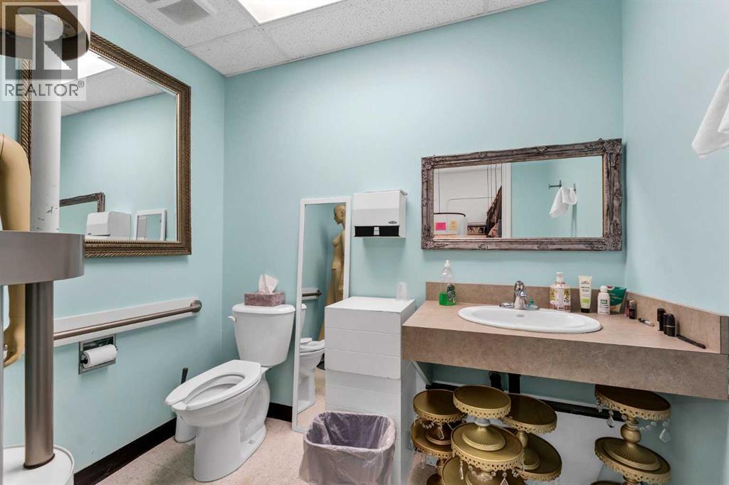 1765 Dunmore Road SE, Medicine Hat, Alberta T1A 1Z8 - Photo 15 - A2322909