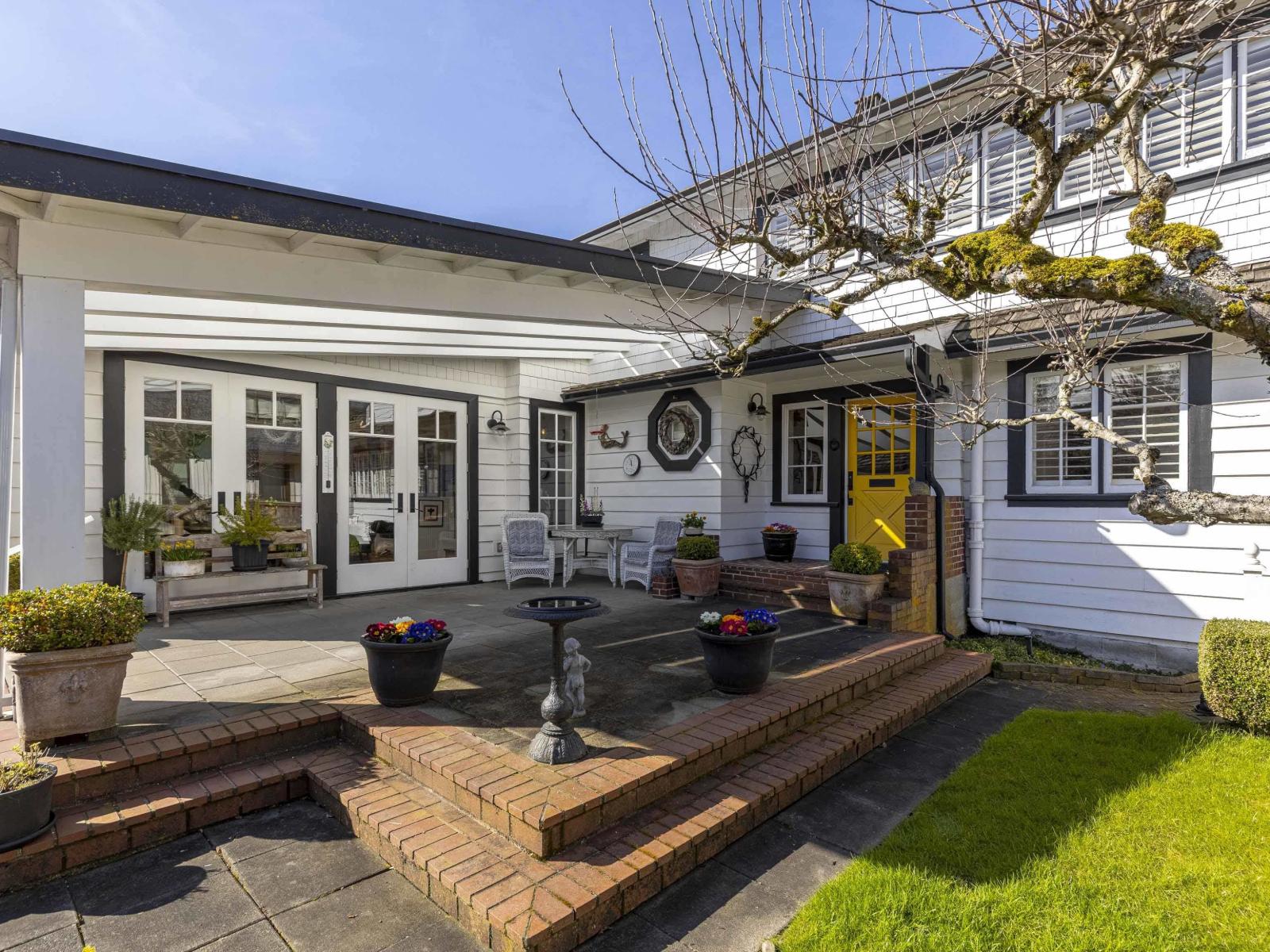 3002 O'hara Lane, Surrey, British Columbia  V4A 3E6 - Photo 4 - R3138133