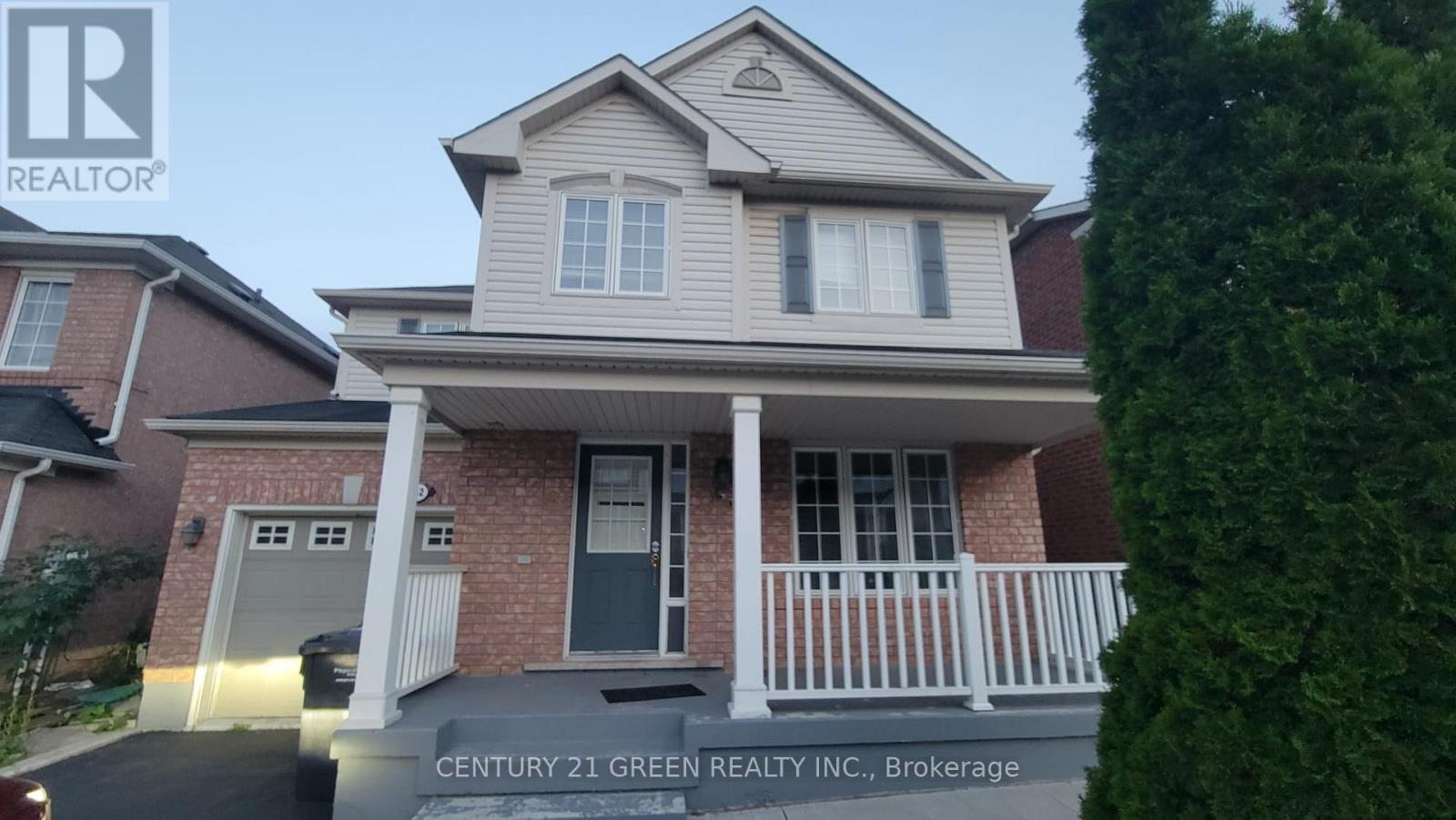 MAIN & SECOND FLOOR - 163 DECKER HOLLOW CIRCLE, Brampton, Ontario