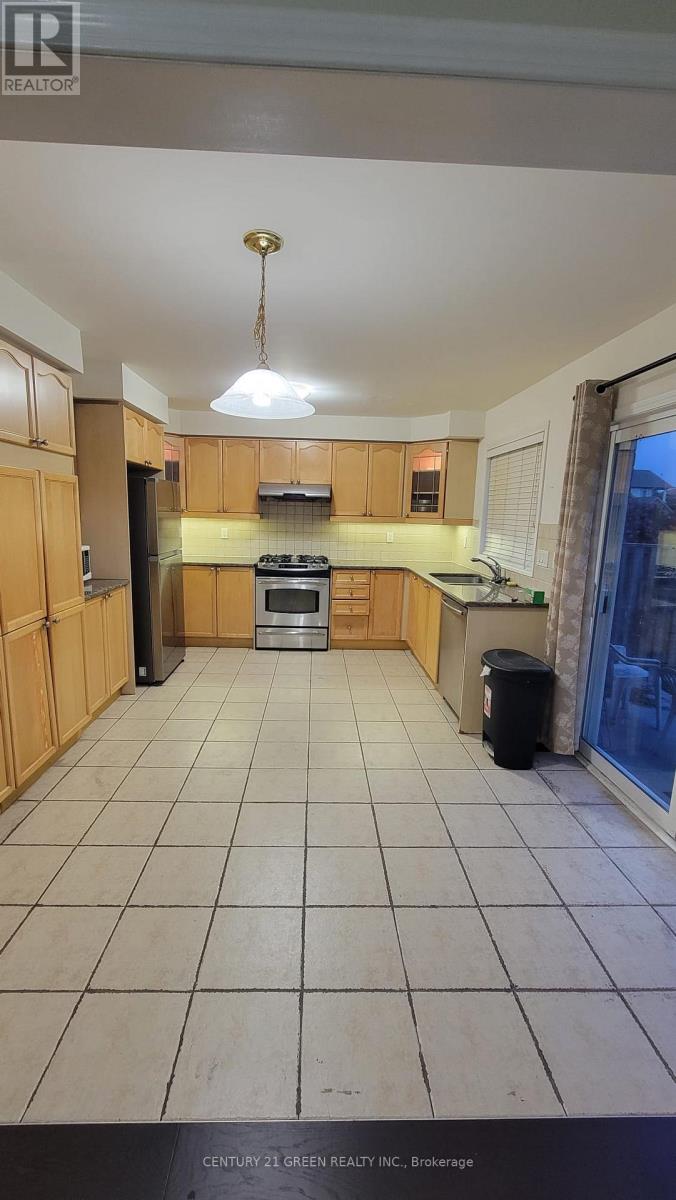 Main & Second Floor - 163 Decker Hollow Circle, Brampton, Ontario L6X 0L1 - Photo 2 - W13470954