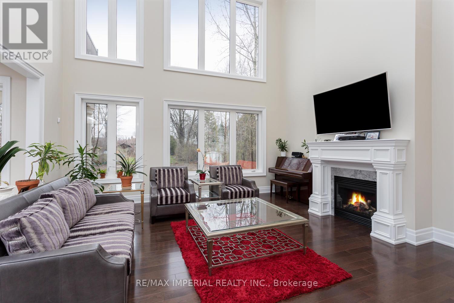 3568 Joan Drive, Mississauga, Ontario  L5B 1T8 - Photo 11 - W13470958