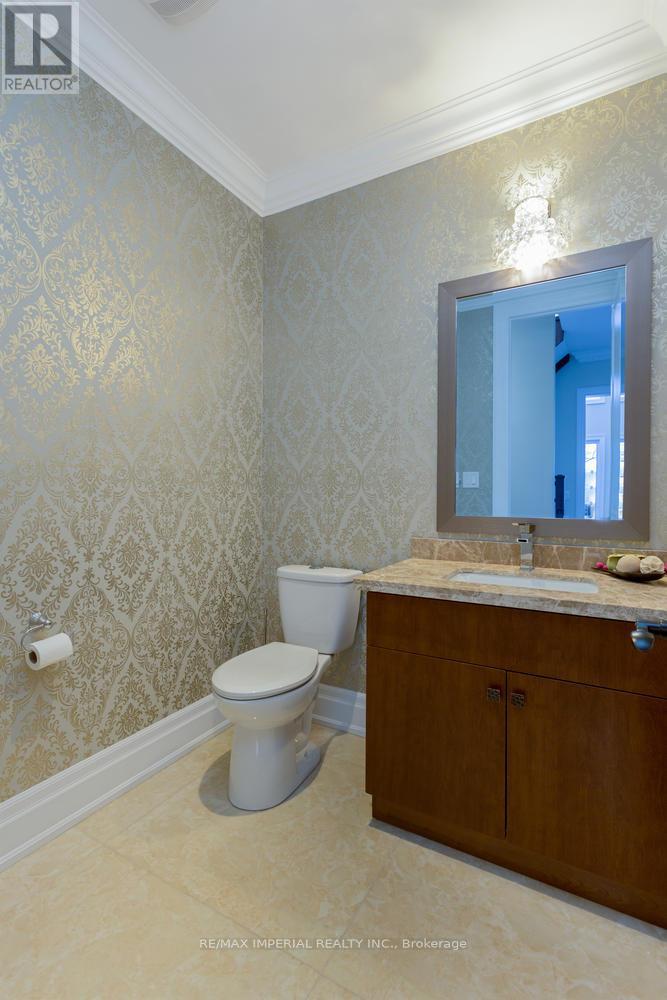 3568 Joan Drive, Mississauga, Ontario  L5B 1T8 - Photo 20 - W13470958