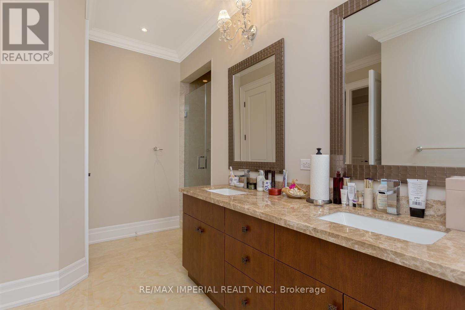 3568 Joan Drive, Mississauga, Ontario  L5B 1T8 - Photo 24 - W13470958