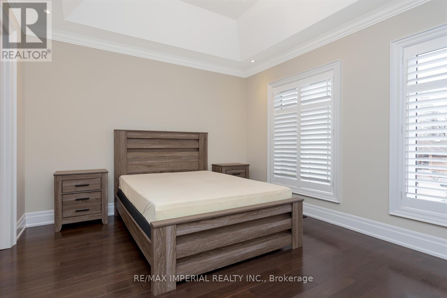 3568 Joan Drive, Mississauga, Ontario  L5B 1T8 - Photo 25 - W13470958