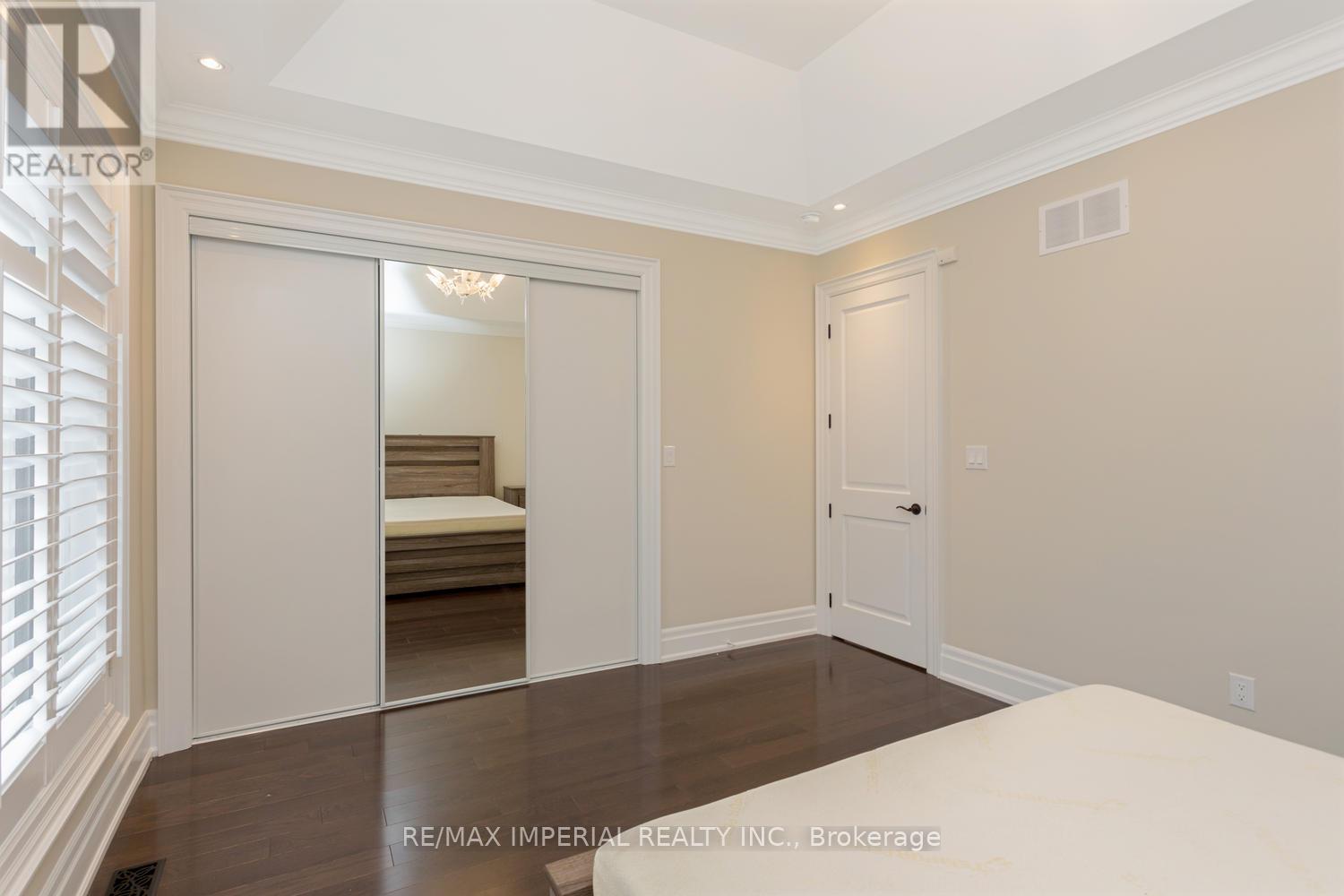 3568 Joan Drive, Mississauga, Ontario  L5B 1T8 - Photo 26 - W13470958