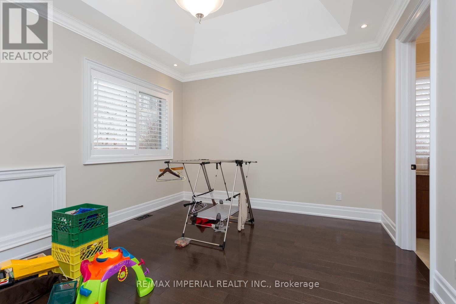 3568 Joan Drive, Mississauga, Ontario  L5B 1T8 - Photo 29 - W13470958