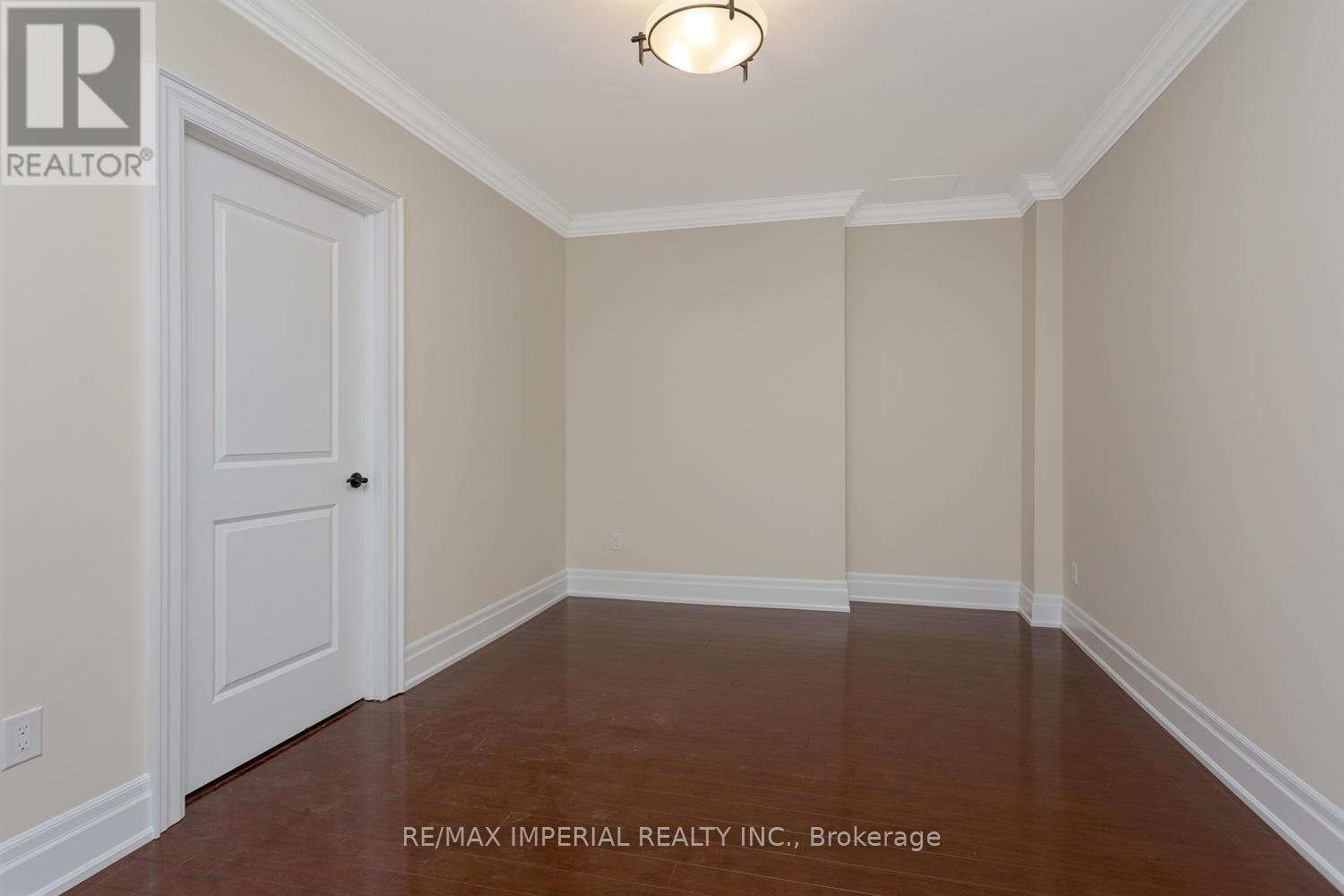 3568 Joan Drive, Mississauga, Ontario  L5B 1T8 - Photo 34 - W13470958