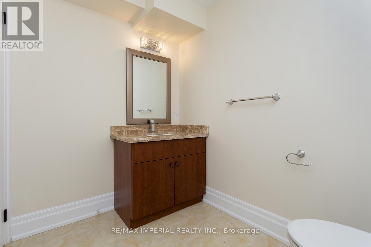 3568 Joan Drive, Mississauga, Ontario  L5B 1T8 - Photo 35 - W13470958