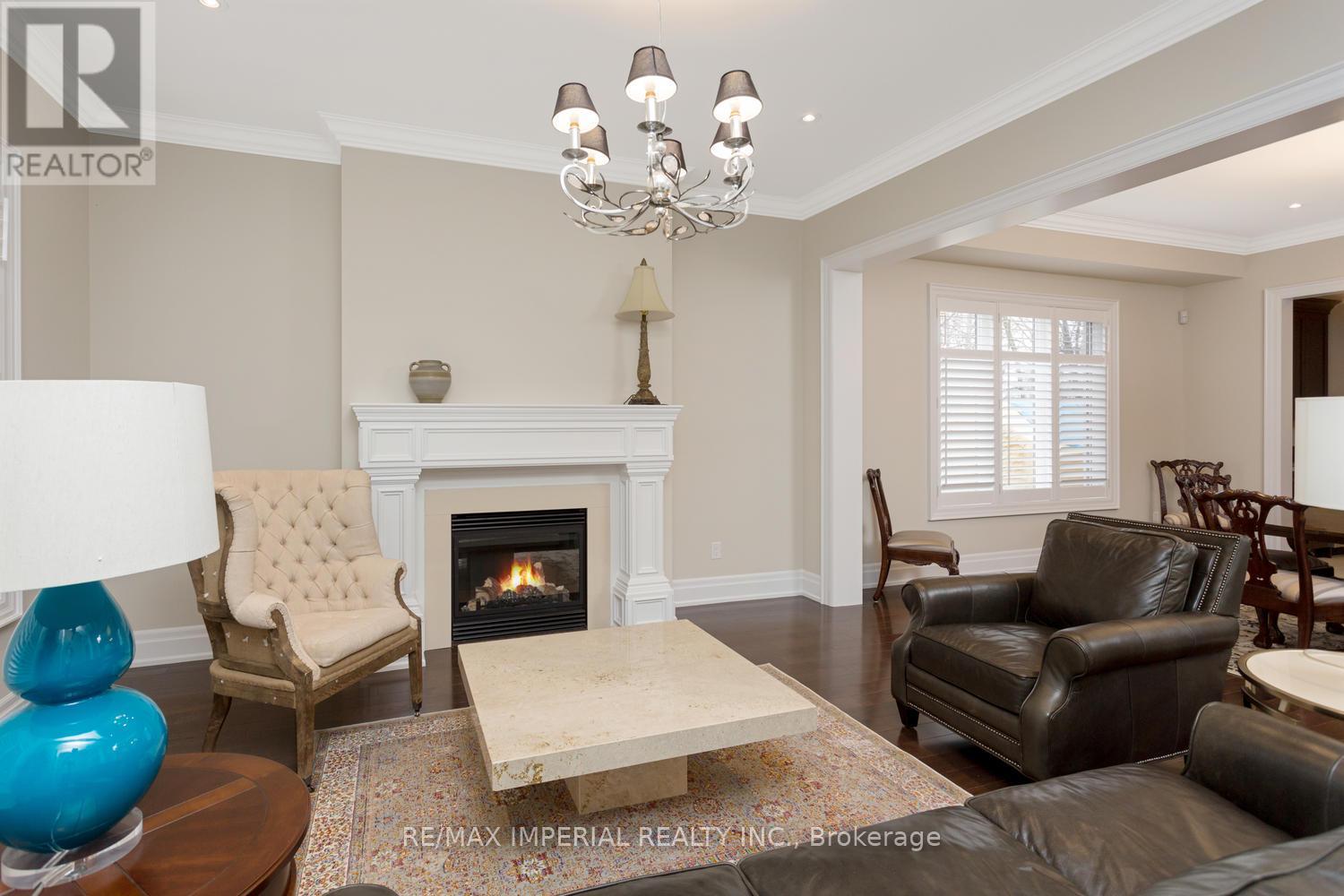 3568 Joan Drive, Mississauga, Ontario  L5B 1T8 - Photo 7 - W13470958