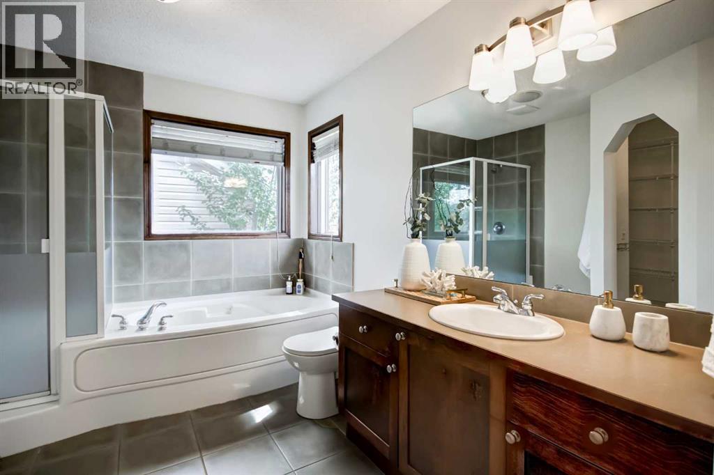 63 Elgin Drive Se, Calgary, Alberta  T2Z 4A8 - Photo 18 - A2322889