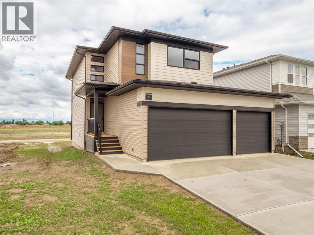 150 Caribou Bend N, Lethbridge, Alberta T1H 7J8 - Photo 1 - A2292902
