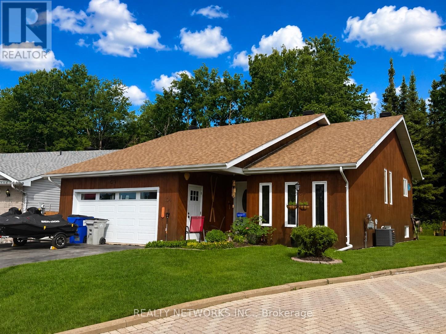 104 Bergeron Court, Timmins, Ontario  P0N 1K0 - Photo 1 - T13471032